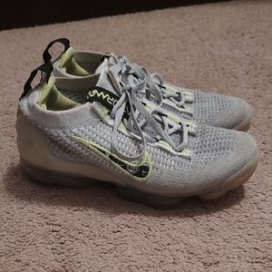 Nike Air VaporMax Flyknit Sneakers